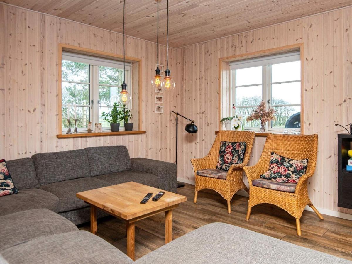 10 Person Holiday Home In Glesborg Exteriér fotografie